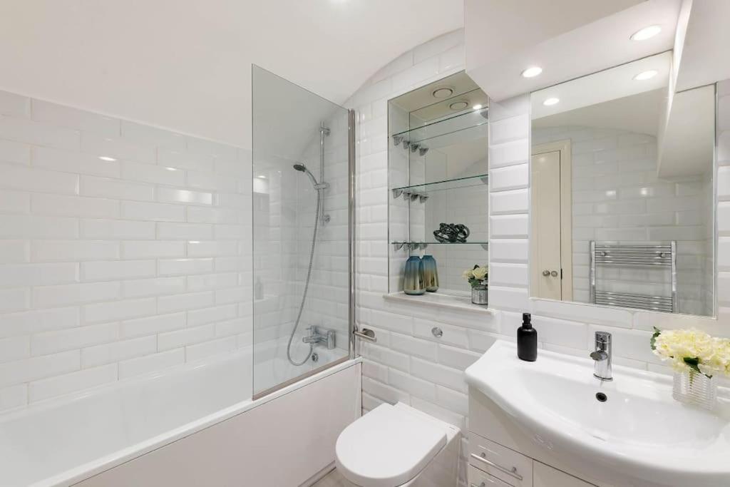 Beautiful Royal Borough Apartment *